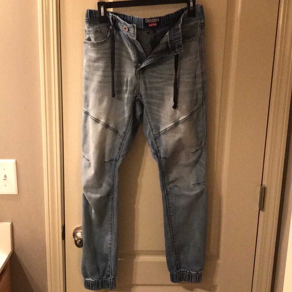 Men’s Levi’s denim joggers Moto